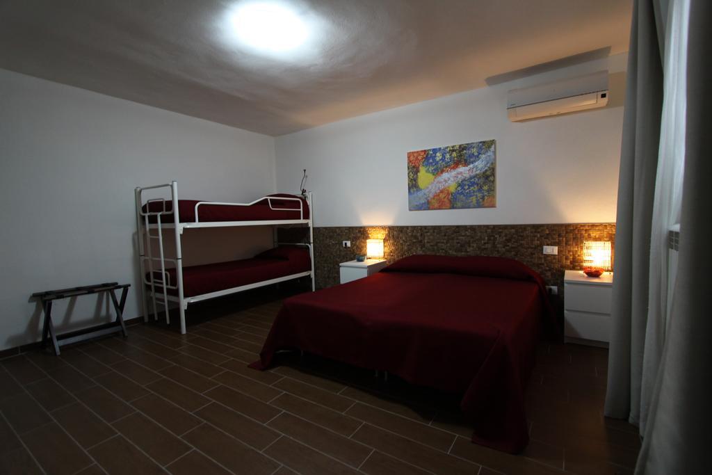 La Spezia Holidays' Rooms ภายนอก รูปภาพ